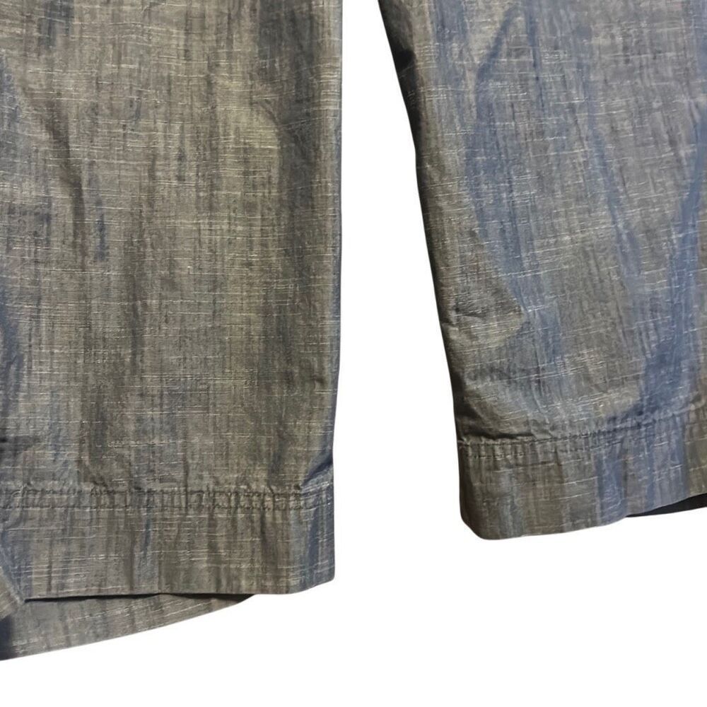 Chico's Women's Blue Chambray Capri Crop Pants Casual Summer - Picture 3 of 6